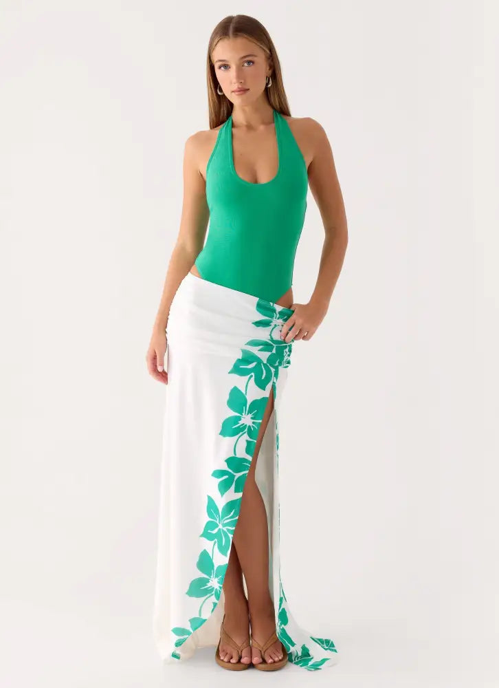 Sarinda Maxi Dress - Green White Tropic Floral Print - Maxi Dresses